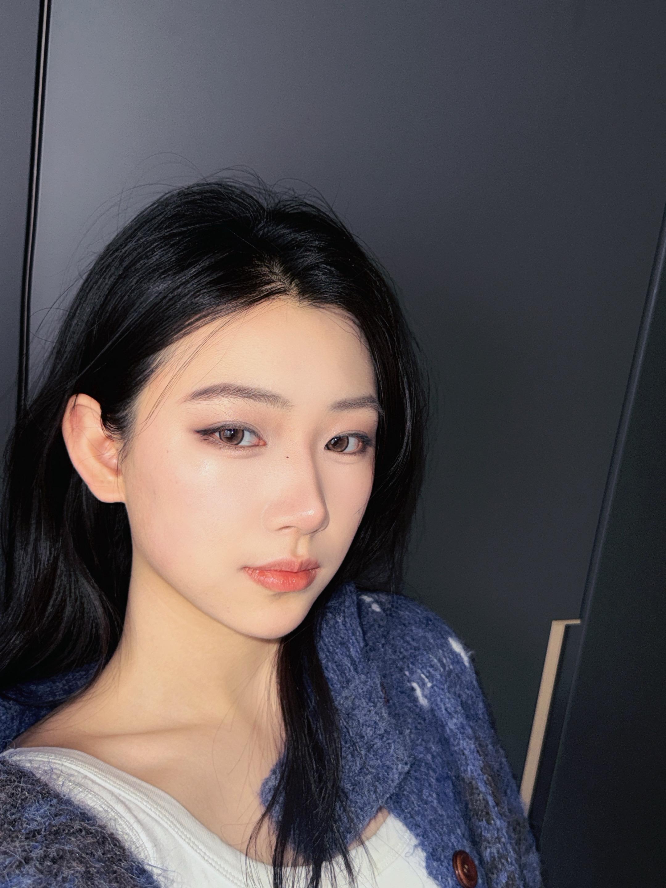 以前只喜欢前置 现在已迷恋上后置˶‾᷄ ⁻̫ ‾᷅˵