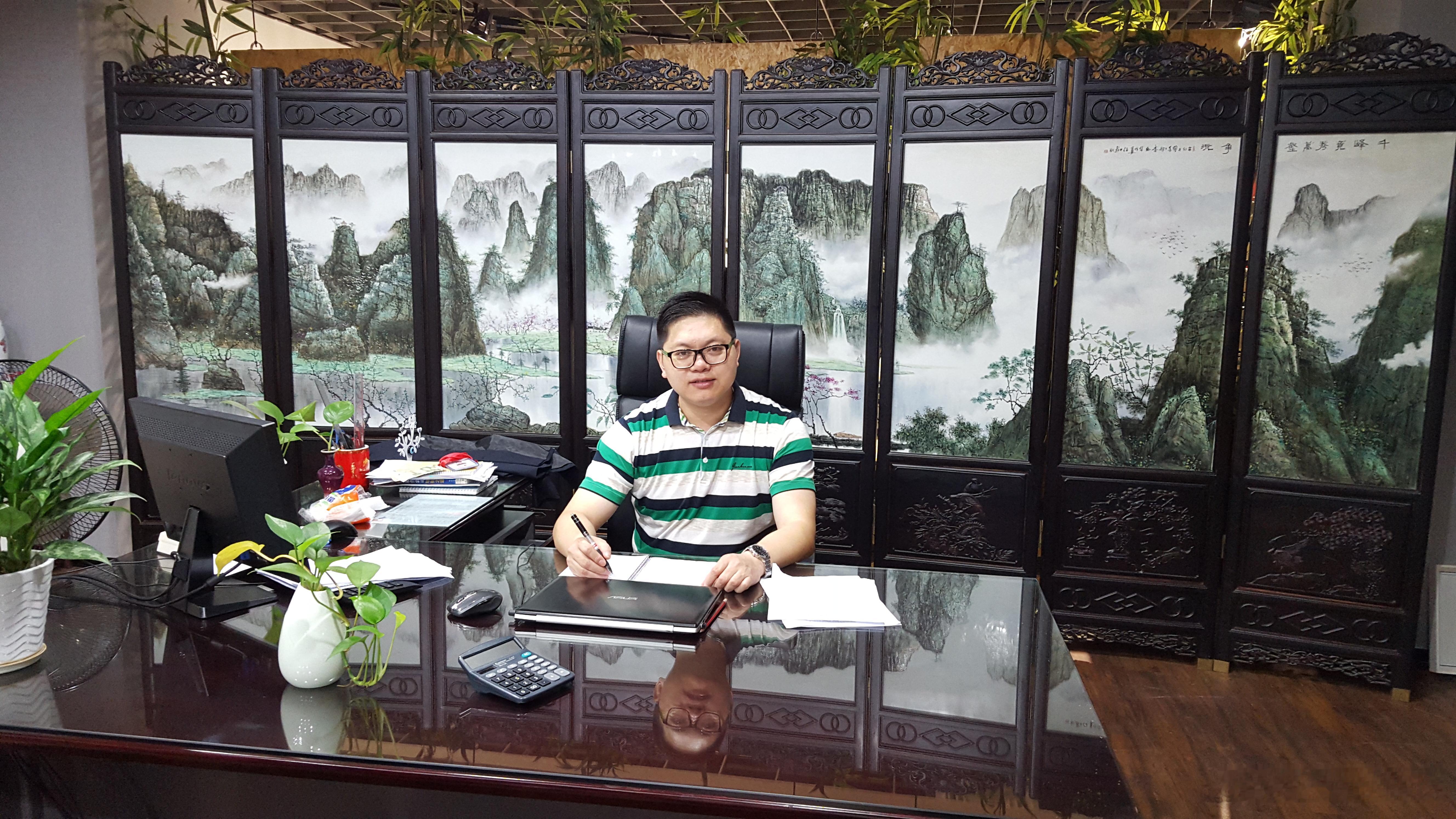 师叔的办公室。欢迎来坐。 +：tanshishu123 