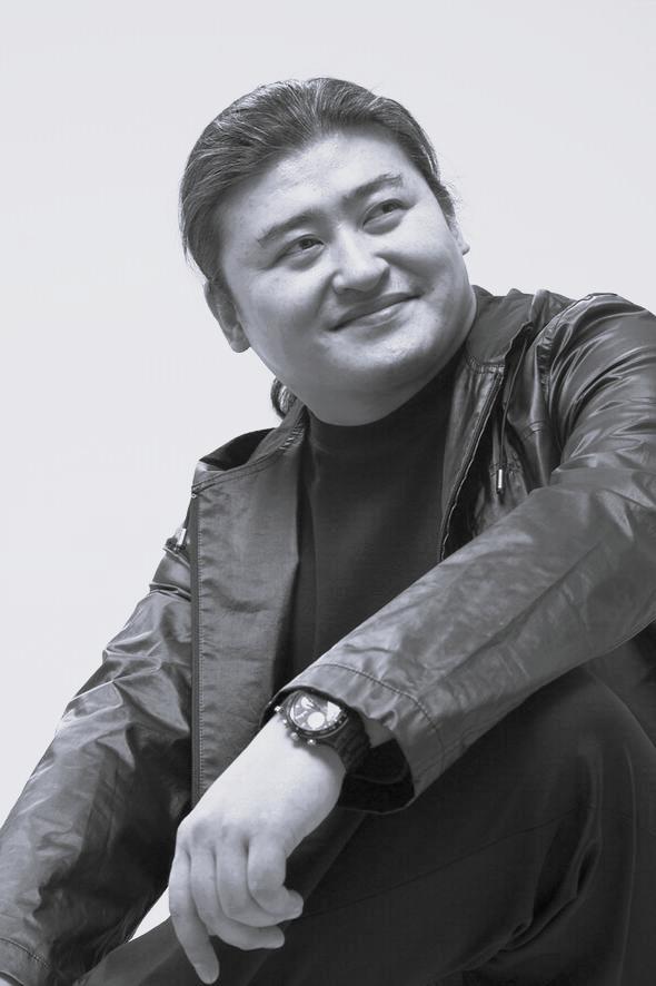 很多人替他不平。但这件事的根子不在刘欢身上，在尺子上。
高校评教授，硬指标是核心