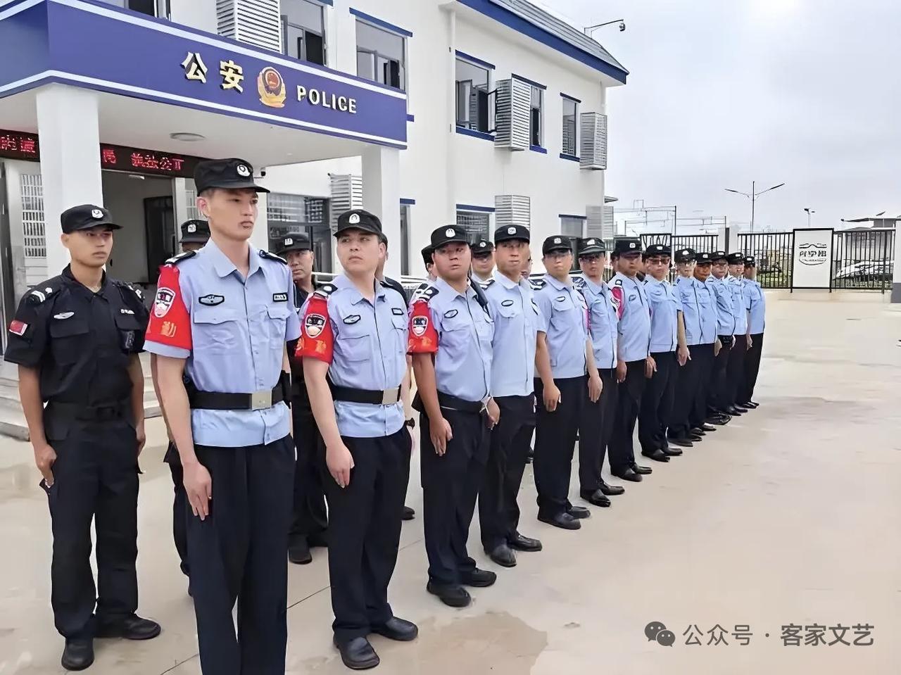 一百多万辅警全员转编不太可能！

编制之所以叫编制，其数量是相对稳定的，编制的调