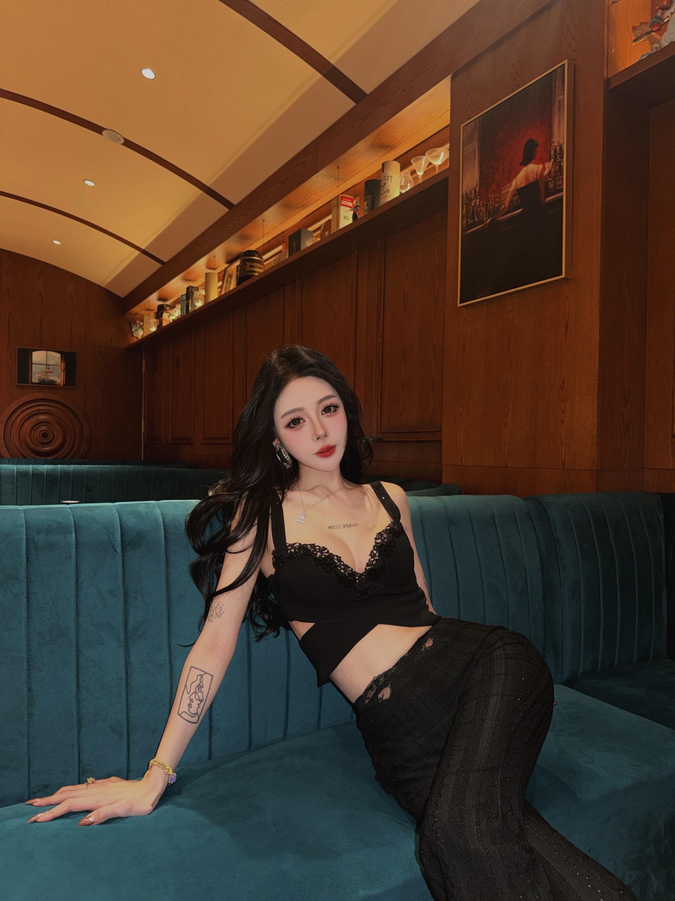 装吗 不好意思 就装