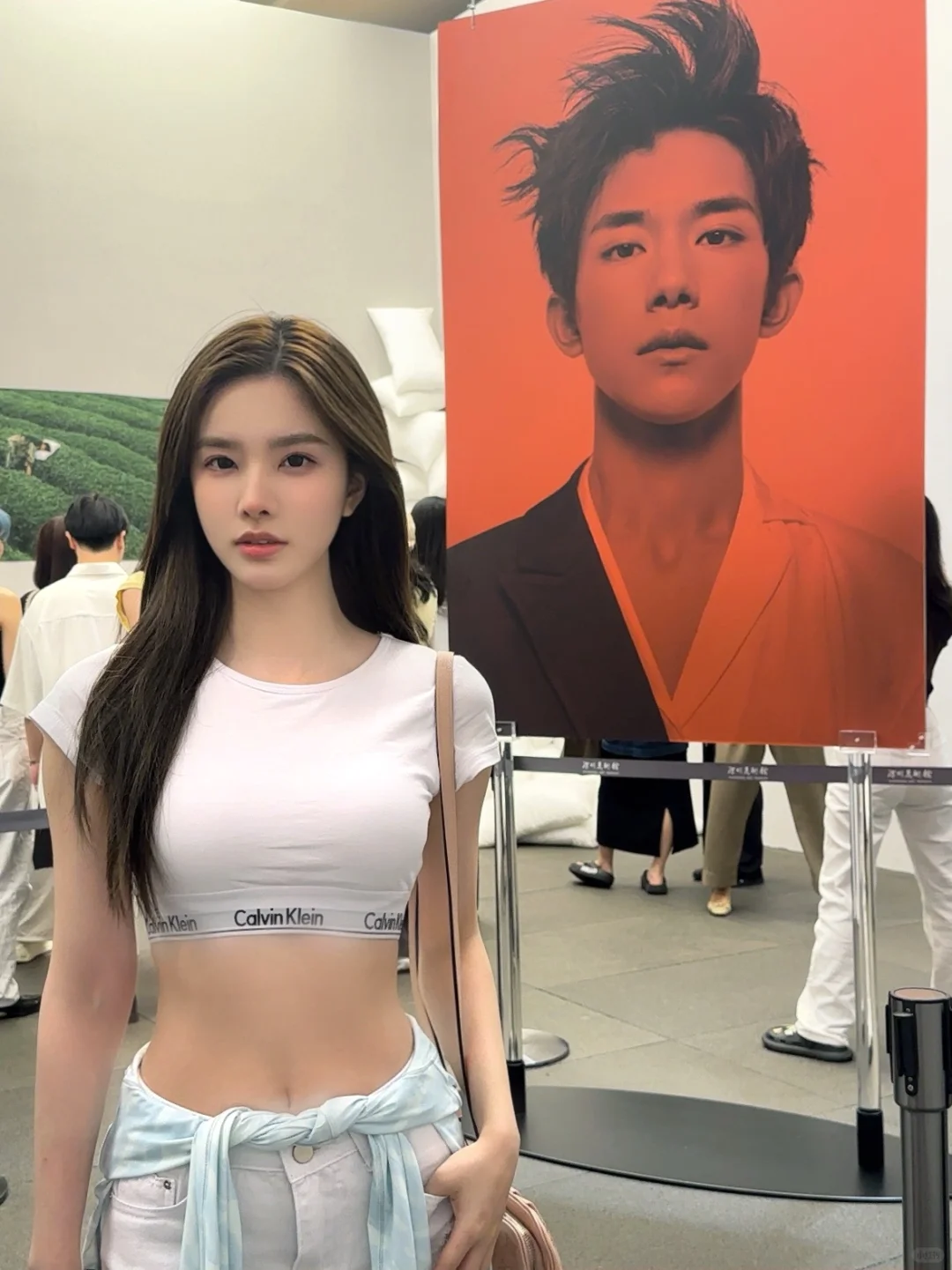 拍看展照片