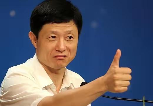 南开大学教授艾跃进曾说，“不管你怎样讨好美国，它还是想法干掉你。” 
     