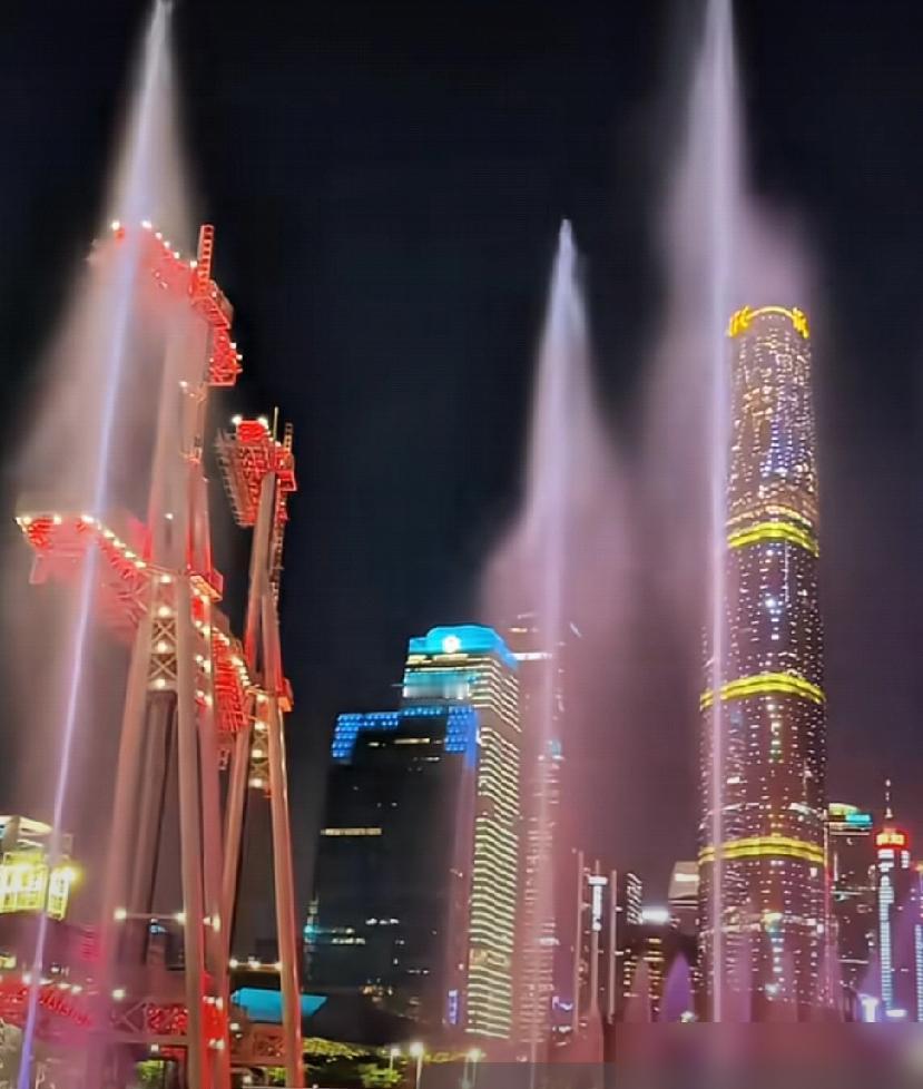 明天就是十一国庆中秋假期了，如果你的退休金在2000到3000之间，你是经常选择