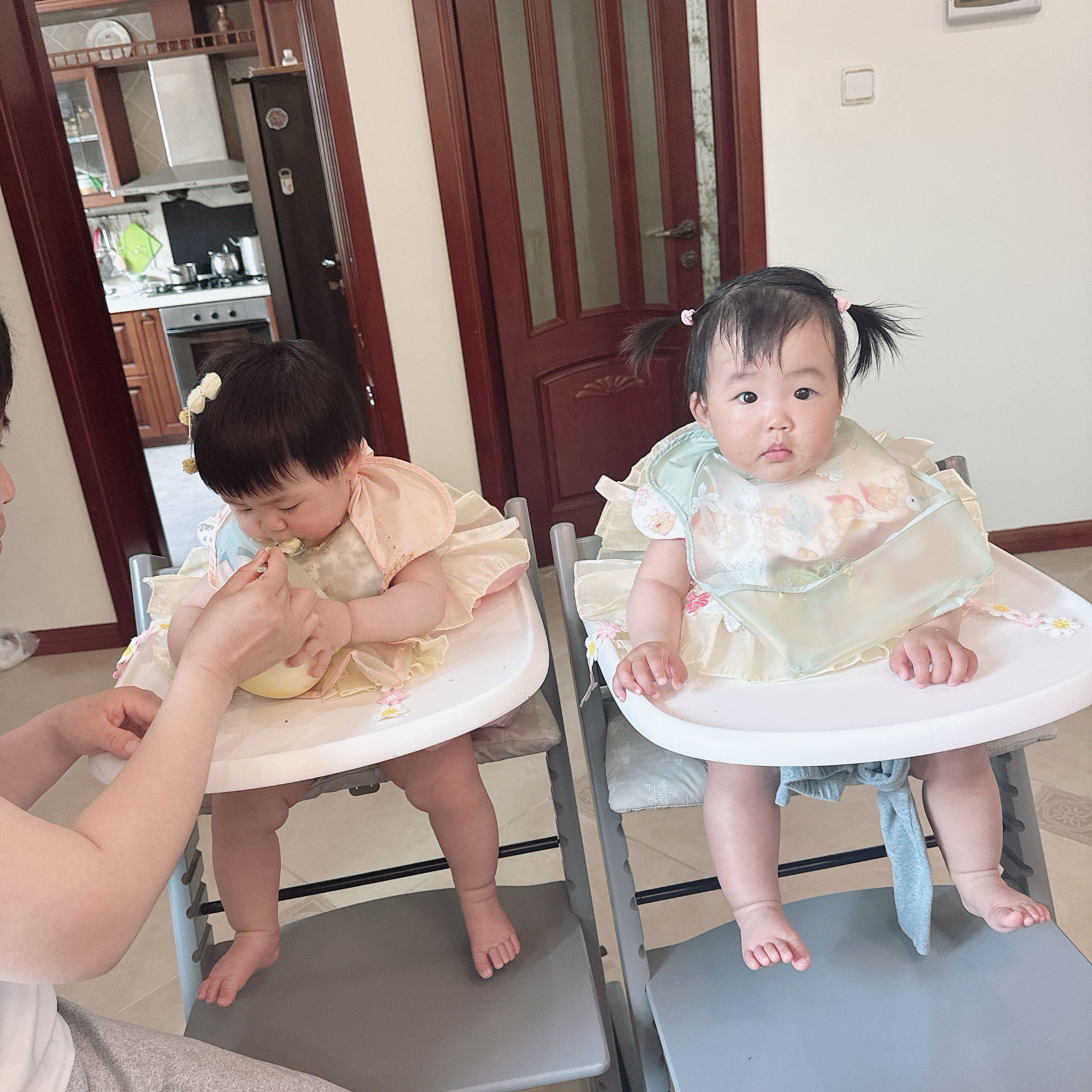 请欣赏“小🥣抗食记”真嘟不是摆拍等晚上大家看视频就知道了