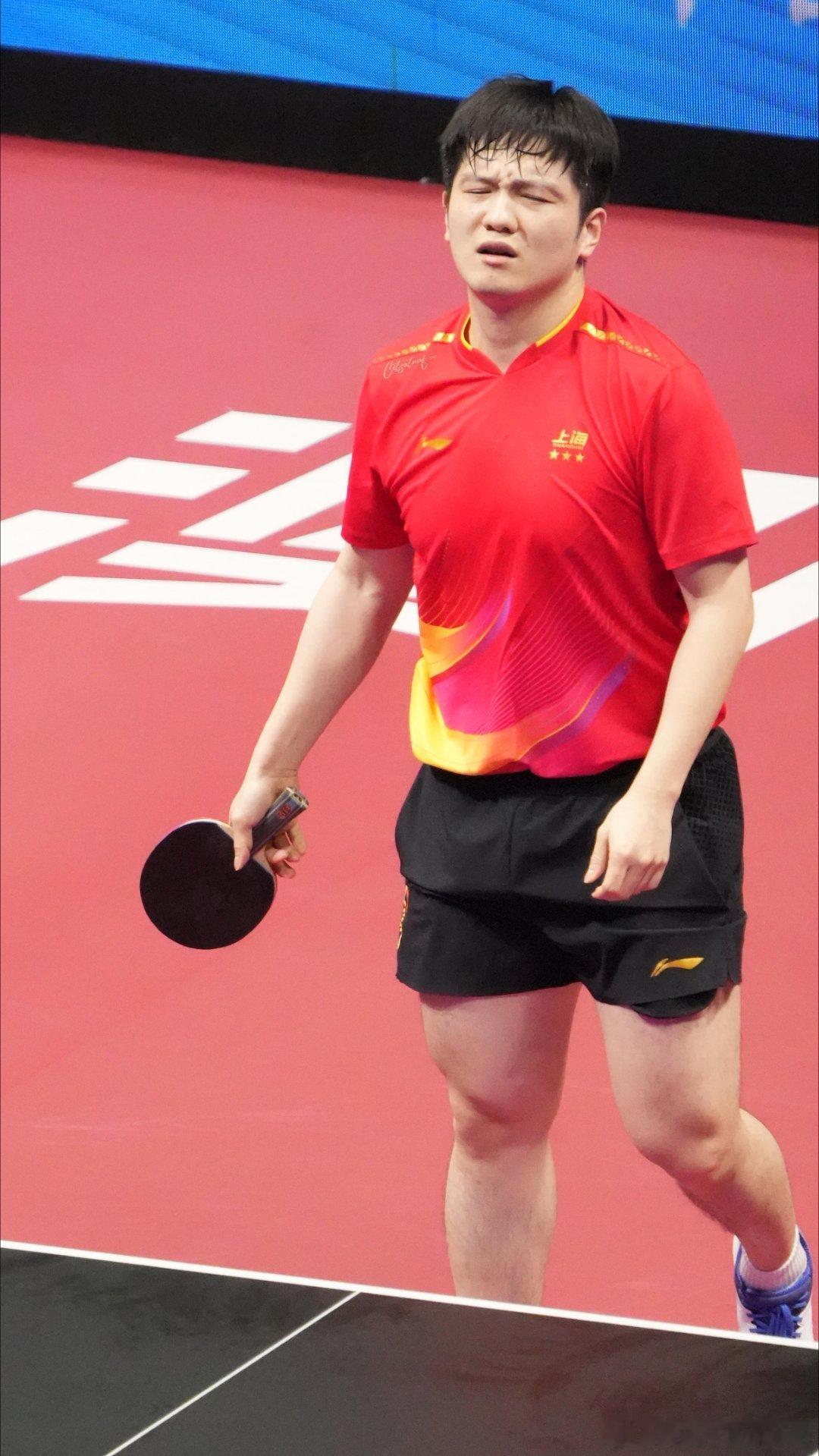 皱皱巴巴的可爱东～樊振东做什么都很可爱cr:🍠citsatnaf-2862 