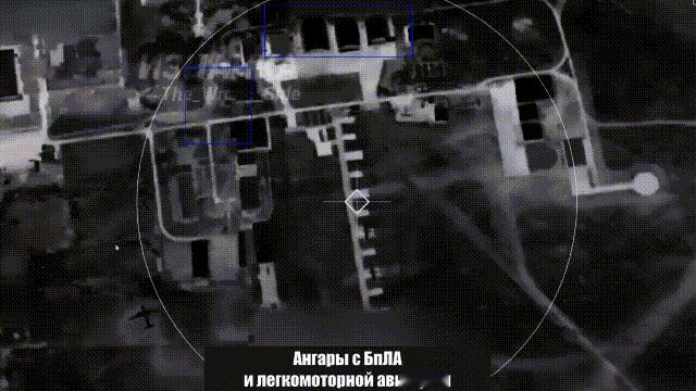 俄军用伊斯坎德尔-M弹道导弹炸死了位于敖德萨击沉的乌克兰空军雅克-52截击机。7