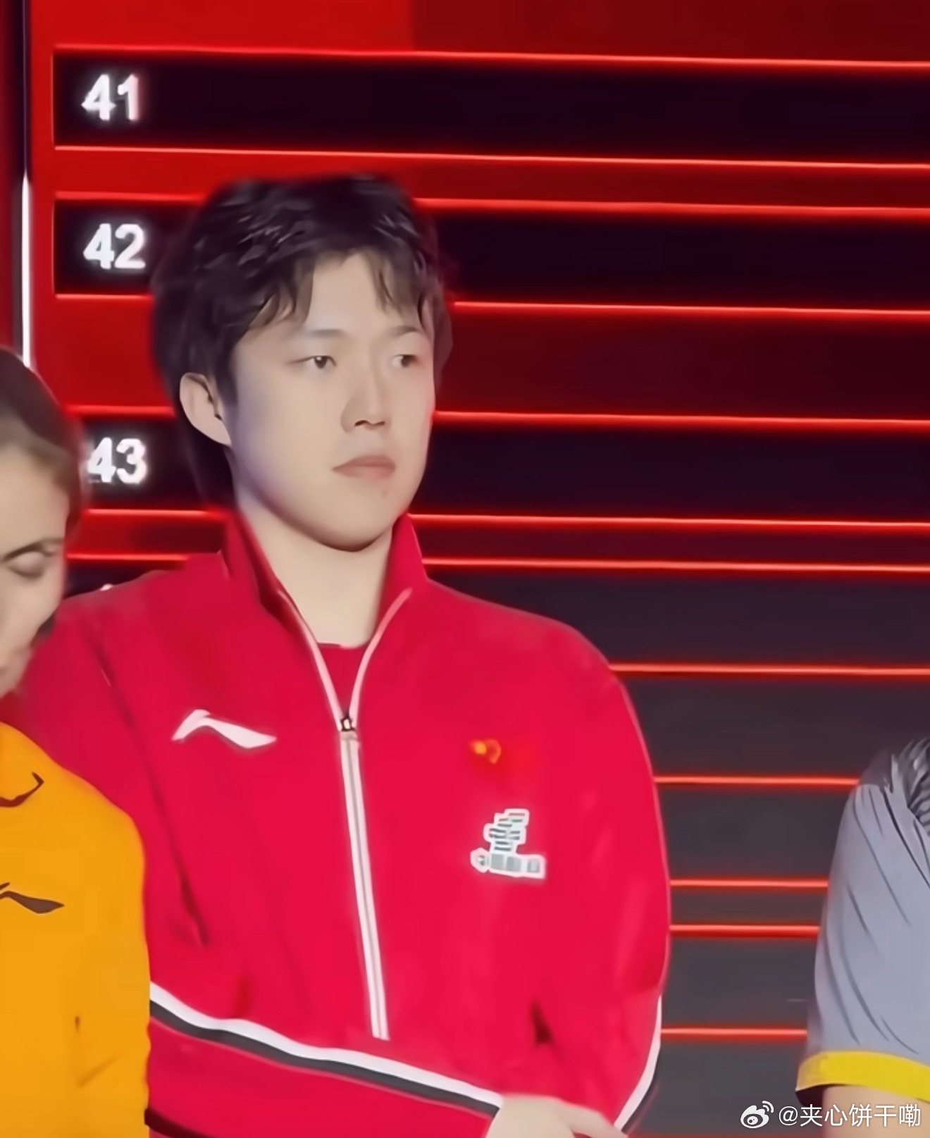 卷毛小耶