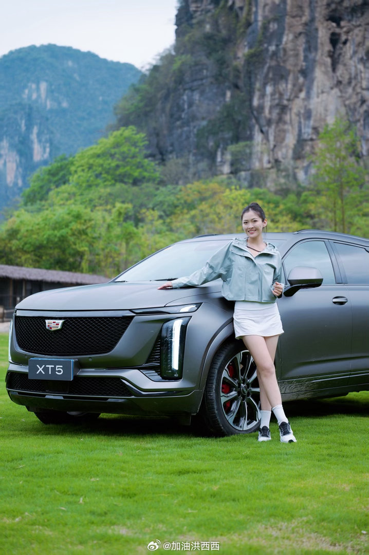 好多年没来过桂林了，上次来还是拍毕业设计，时间过得也太快啦西西出街 桂林·阳朔