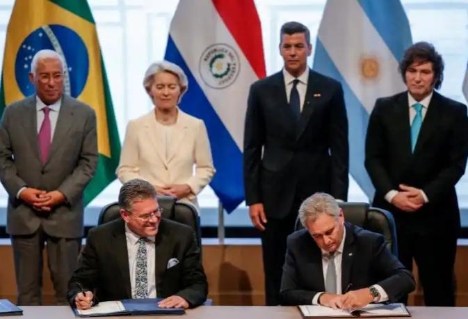 美国对欧洲盟友正式开刀！
【财联社】财联社1月18日电，欧盟-南方共同市场（南共