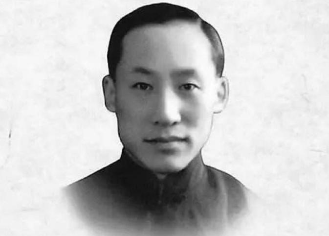 他是“大师中的大师”，培养了9位“两弹一星”元勋，教出50多名院士，终生未娶，晚