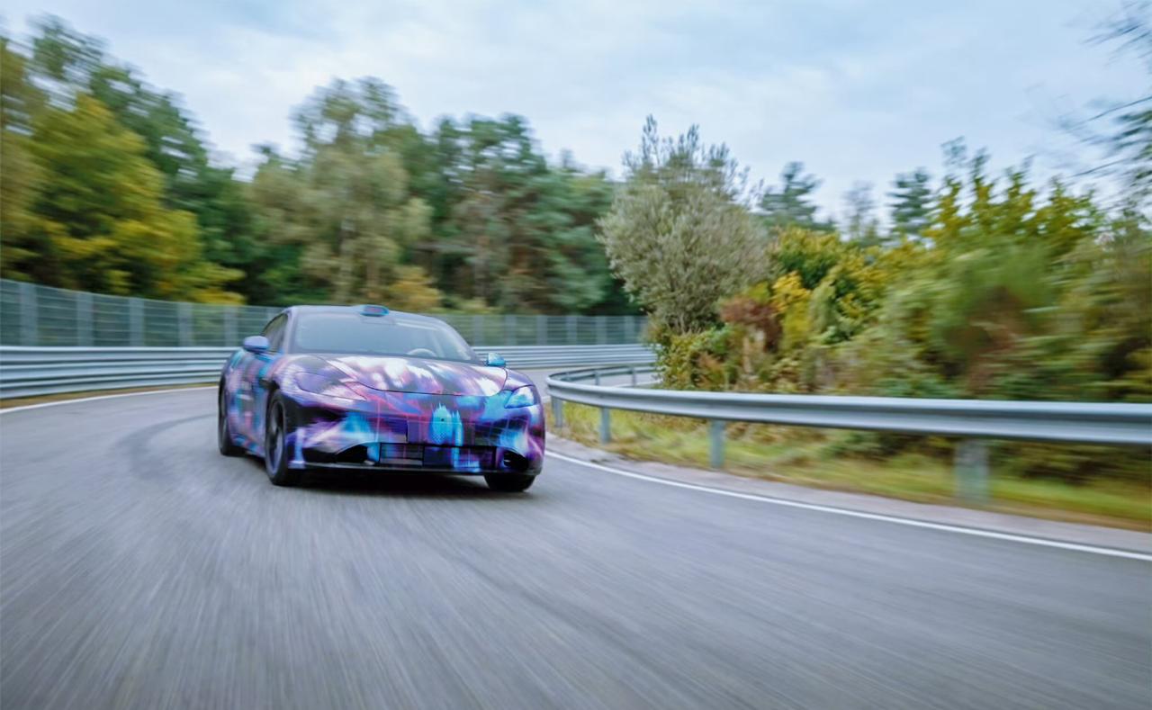 尚界Z7有着5米车长以及3米级别的轴距外加溜背设计，这车的风阻系数成绩肯定差不了