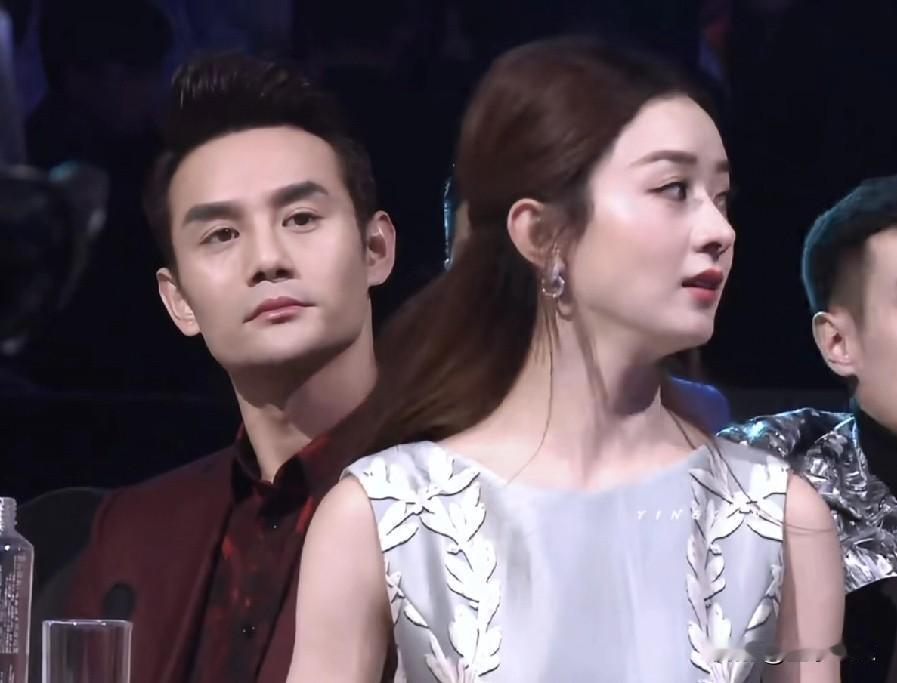 有人说赵丽颖不善言辞，可一见到好友谢娜，她的话匣子便瞬间打开了。连一旁的王凯，都