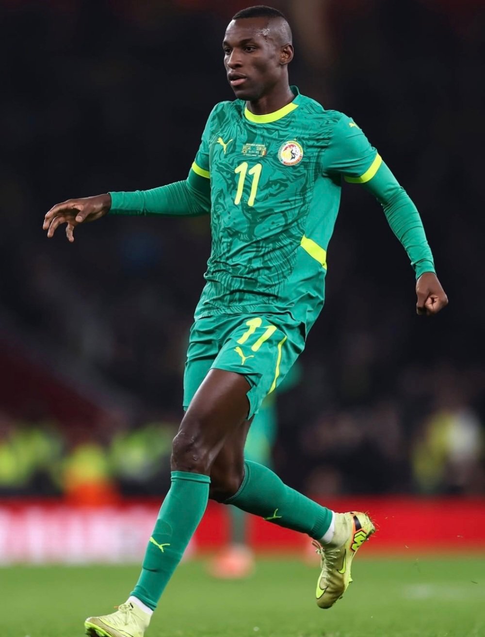🚨🇸🇳 消息人士称，尼古拉斯·杰克逊本人尚未就八月份将在哪里踢球做出最终决