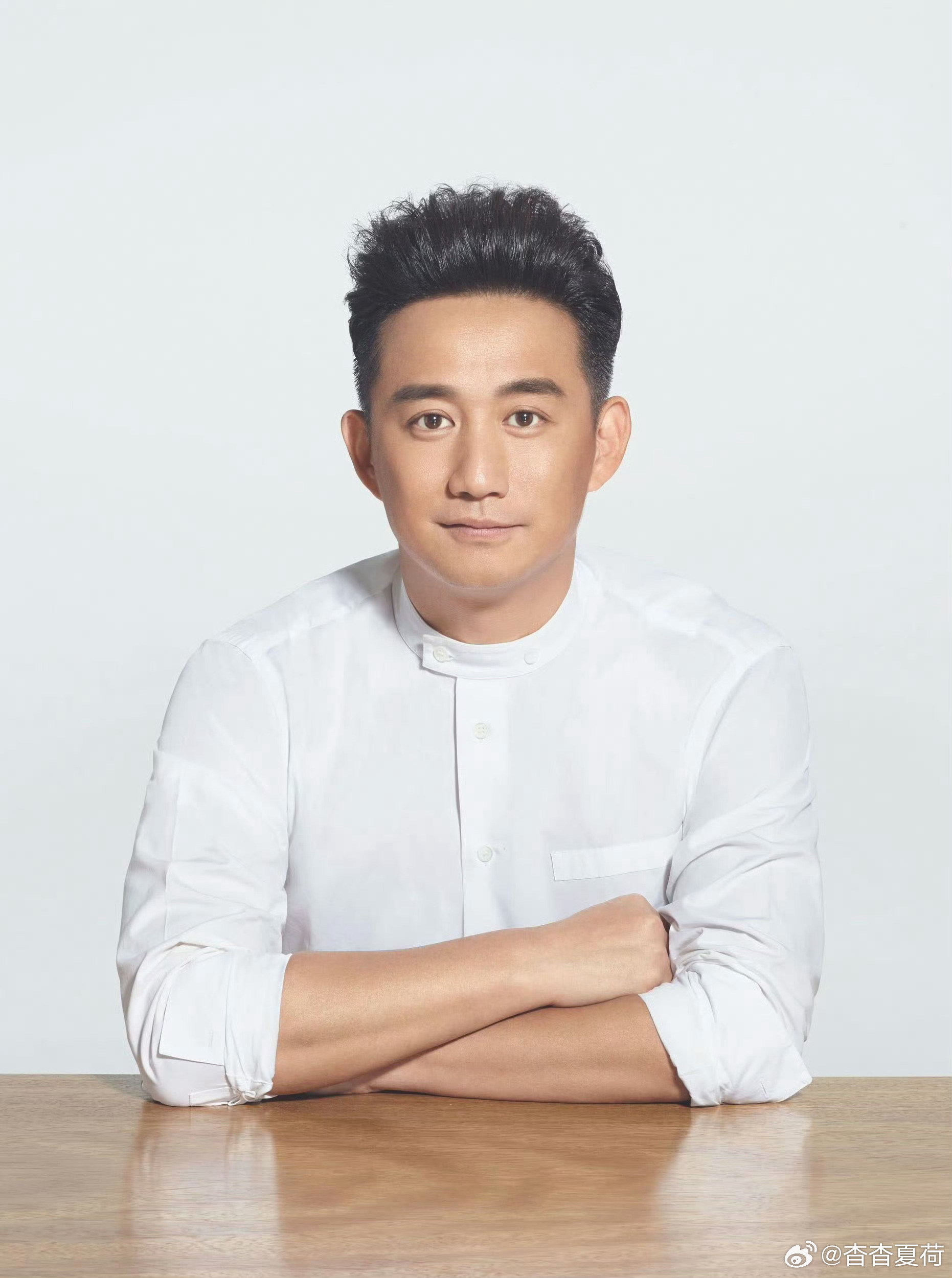黄磊听不懂徐志胜的人情世故 哈哈，徐志胜这人情世故怎么就这么难搞定呢？遇到黄磊老