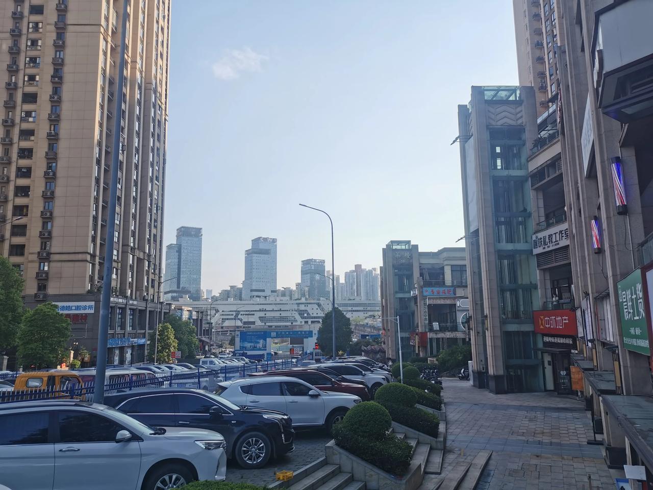 #重庆水土的房子值不值得买#重庆水土板块还是太偏远了，说实话能不能发展起来都还是