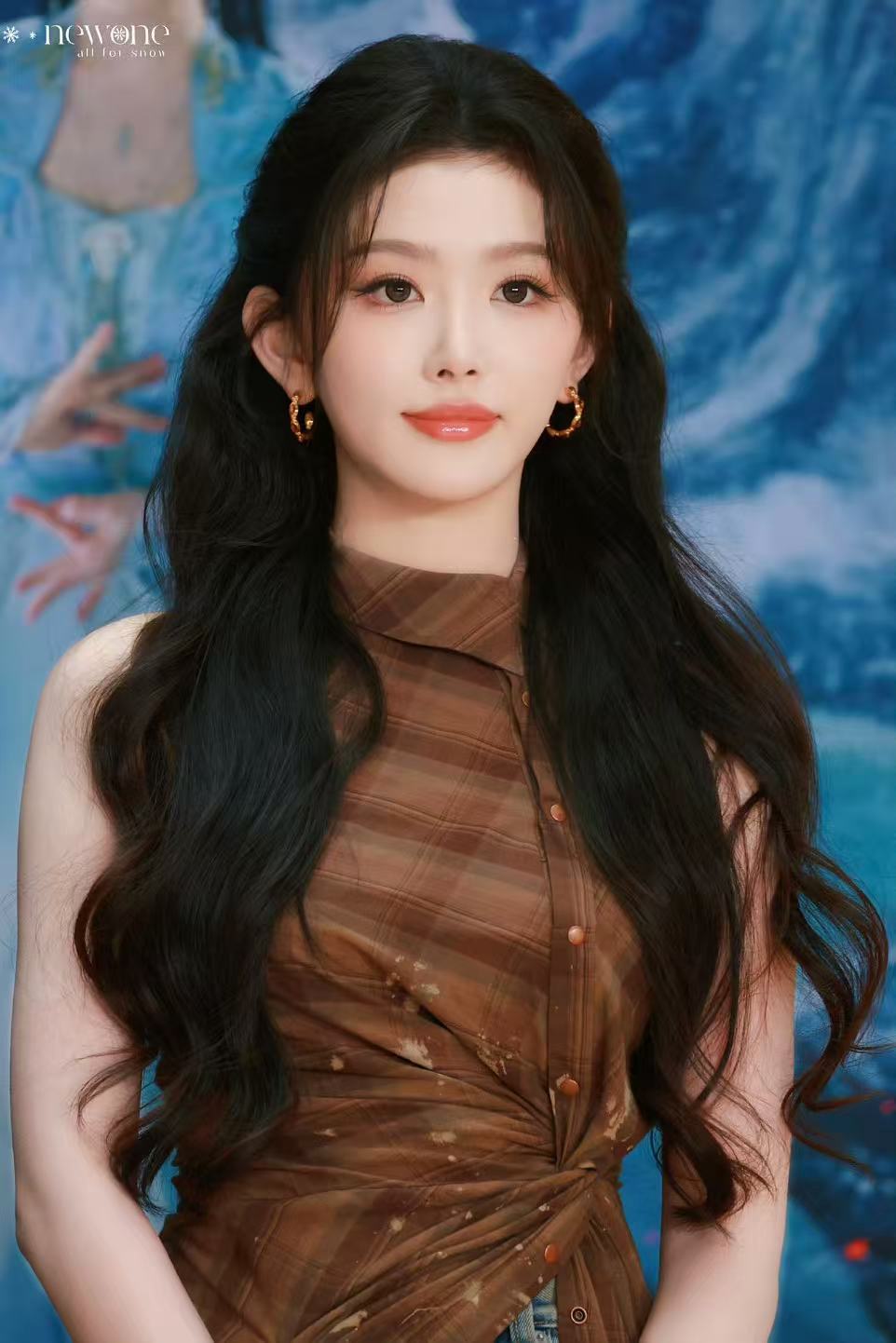孔雪儿暗河传扫楼[流鼻血][流鼻血]如此美丽的慕雪薇！孔雪儿暗河传扫楼生图孔雪儿