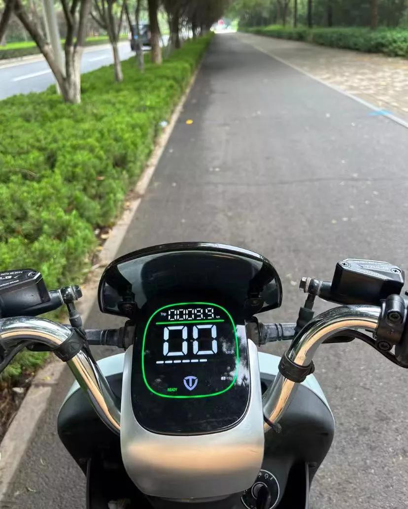 今日份省钱
我日常从哪几方面省钱:
1、公司有员工餐，早餐不用花钱，当然吃呀
2