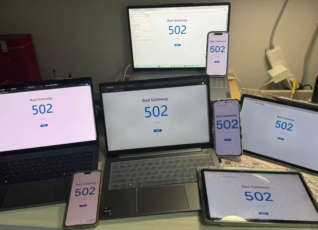 开学抢课的人天塌了比抢门票更刺激的是整个宿舍一起抢热门选修课校园共创计划你好春天