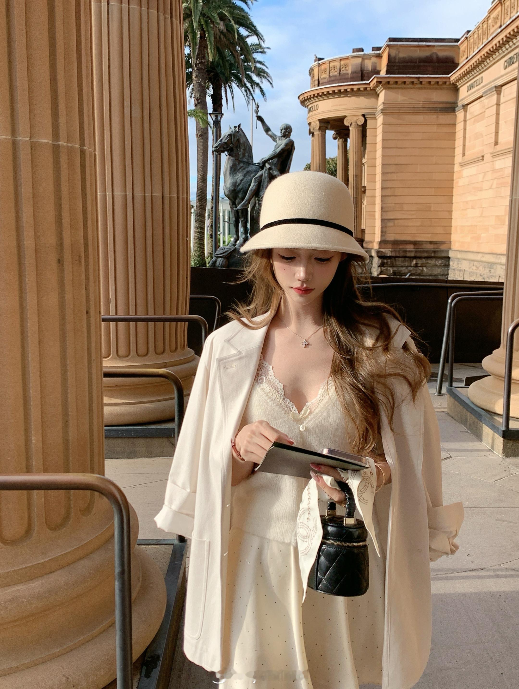 快乐搬砖儿～[打call][干饭人][吹风车][老师爱你] ​​​