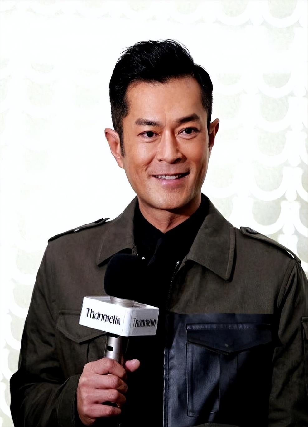 古天乐“隐婚”疑云：是惊天大瓜还是乌龙一场？
娱乐圈从不缺爆料，可这次王晶导演对