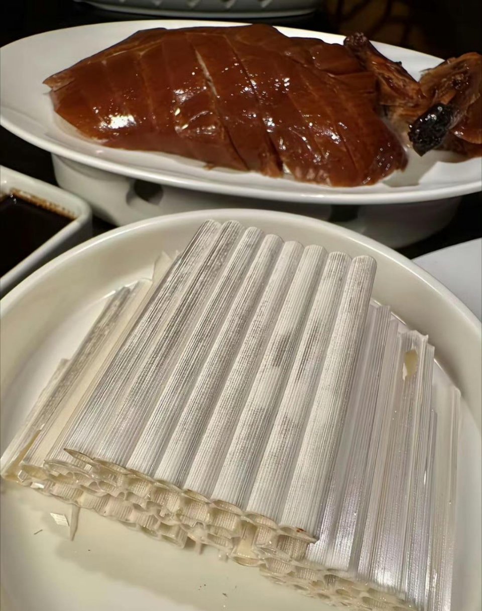 北京的烤鸭已经进化到这种程度了吗？ 