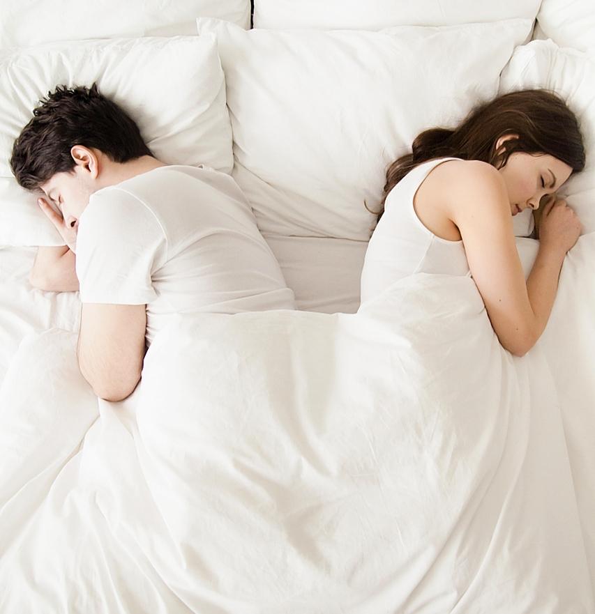 闪送大哥都懵了
有史以来最快的一次闪送
小两口吵架，老公只做了自己的到，老婆气不