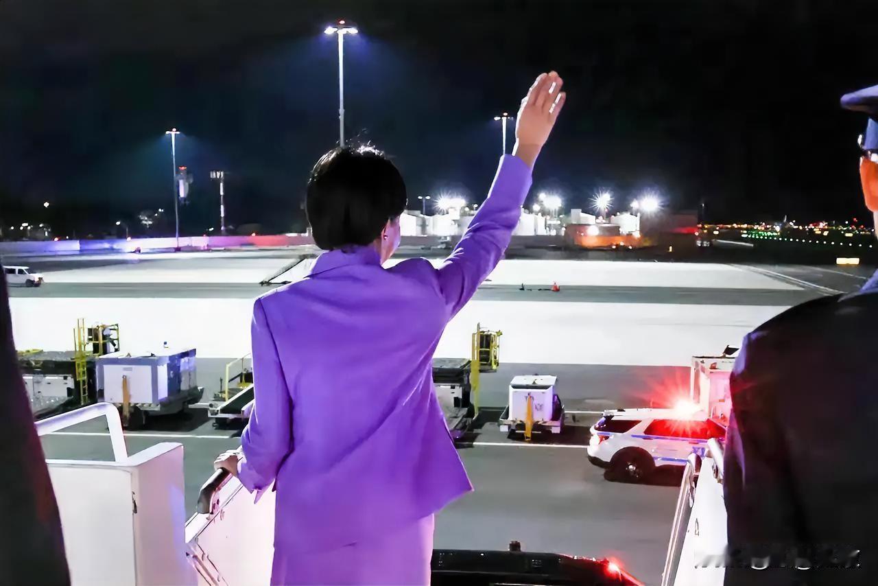 挥一挥衣袖，带走了一片乌云！