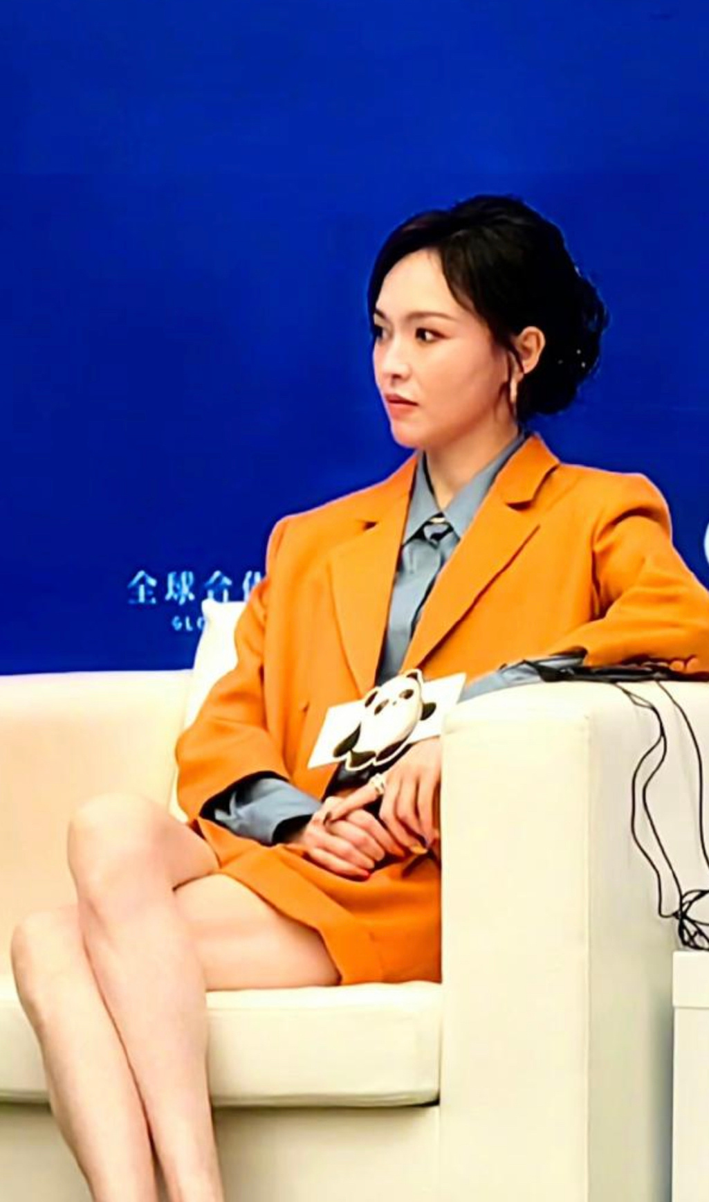 唐嫣今天的活动生图状态 ​​​