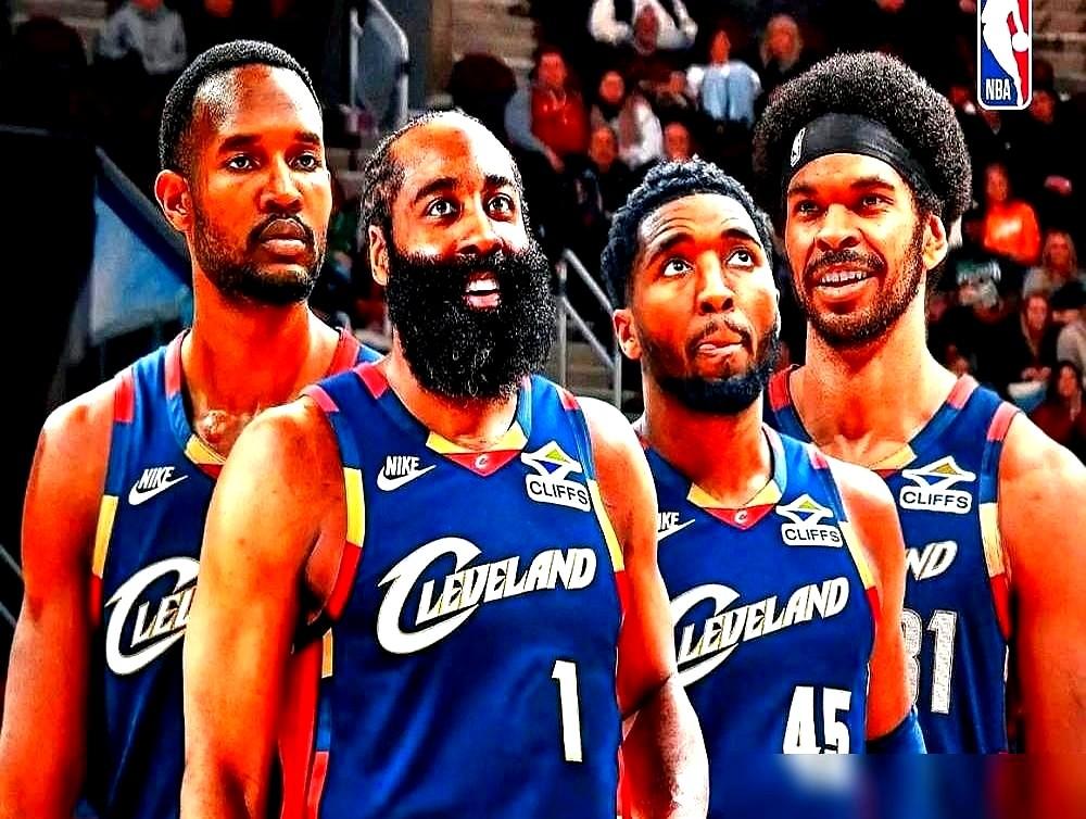 每次看施罗德打球，心里都五味杂陈。
球在他手里，总感觉那么沉，失误比得分还多。