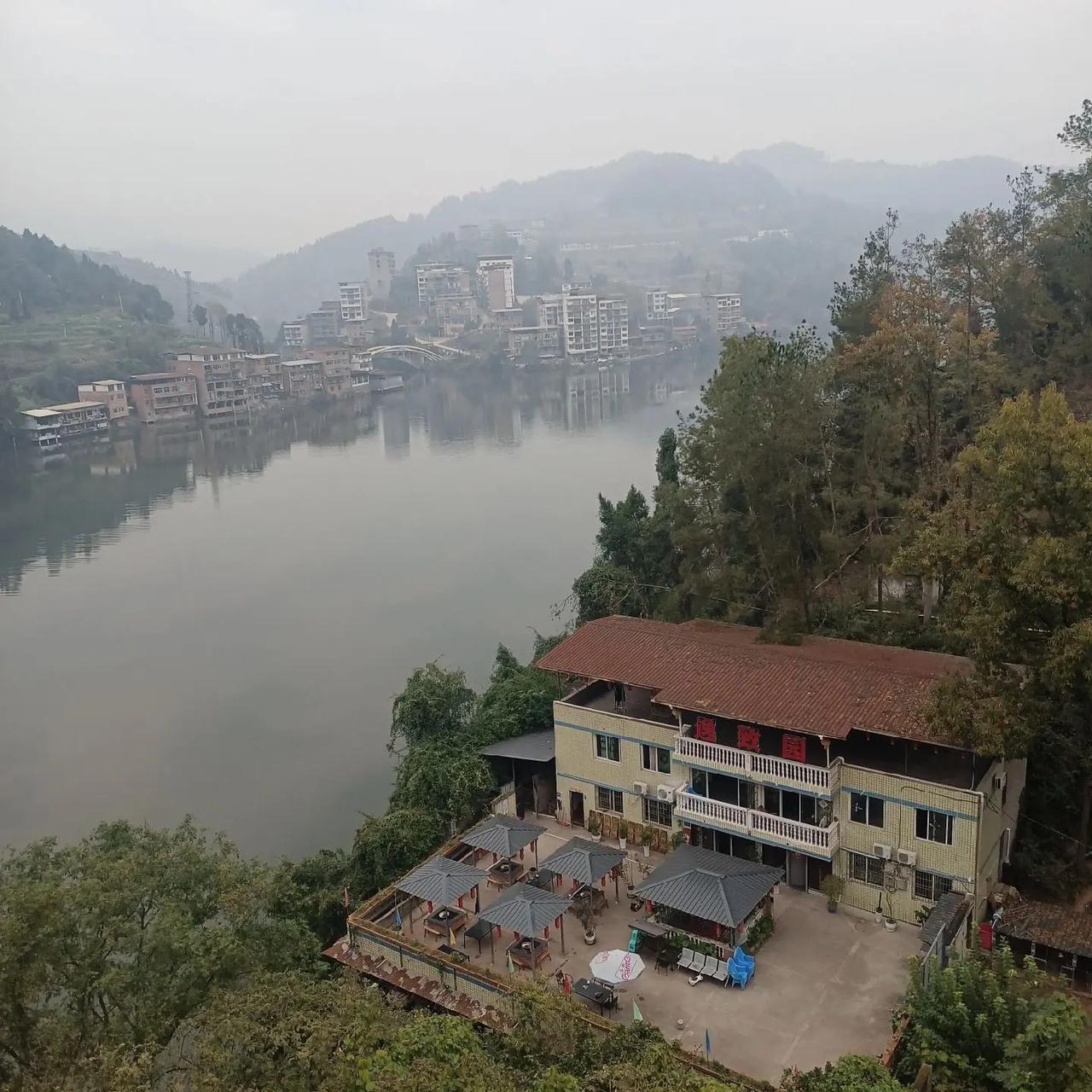 玩法创作中心 山村美景