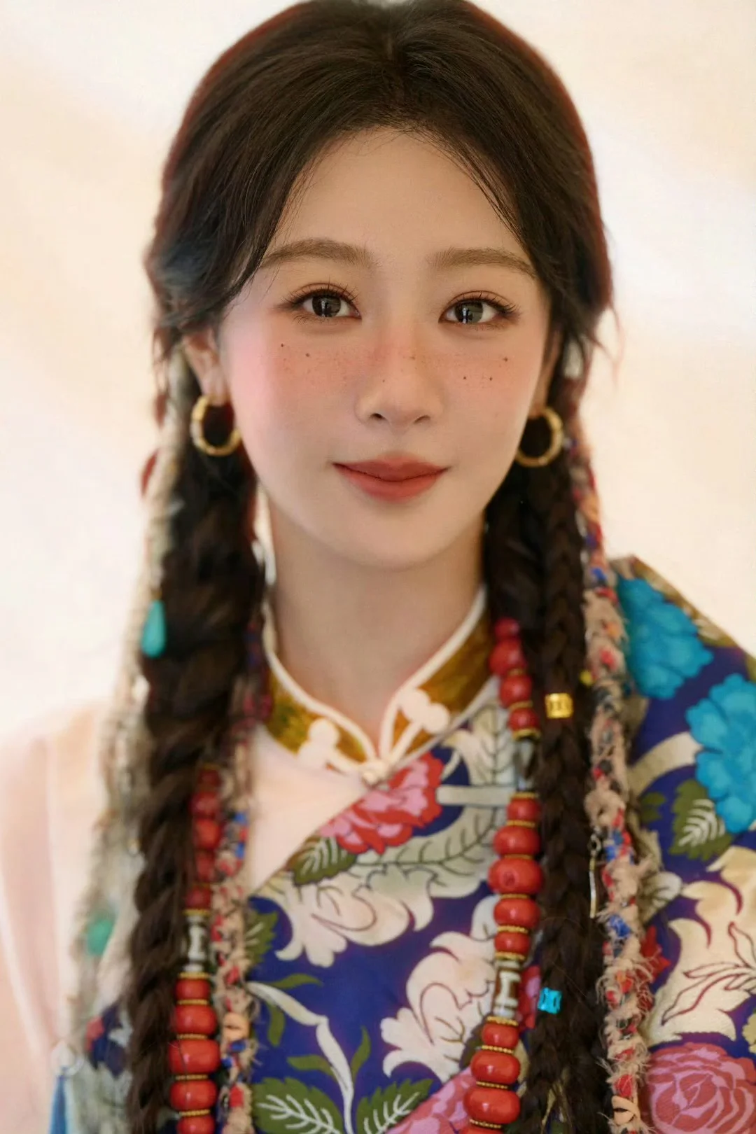 杨紫藏族写真好美😻！不愧是白菊！
