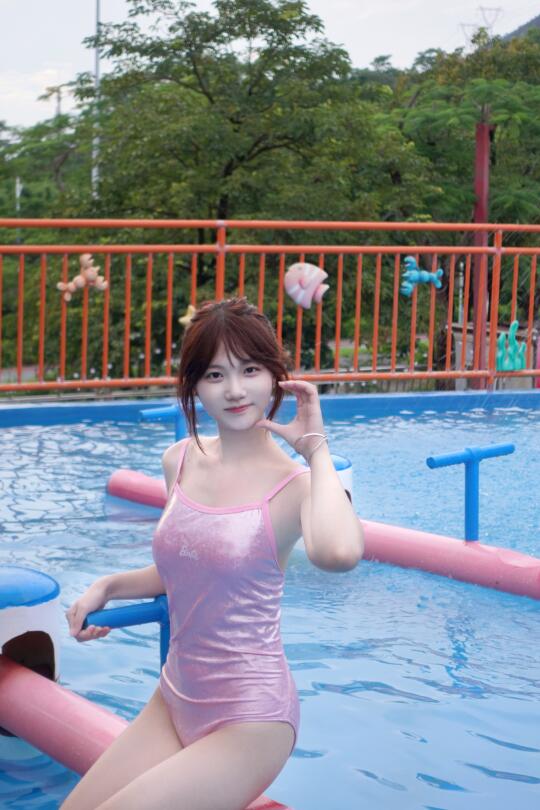 女大学生|放假去干嘛！