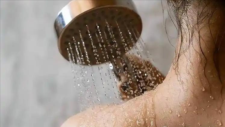 洗澡时这3个习惯最伤心脏！急诊科列出高危行为清单，现在改还来得及
 
很多人倒在