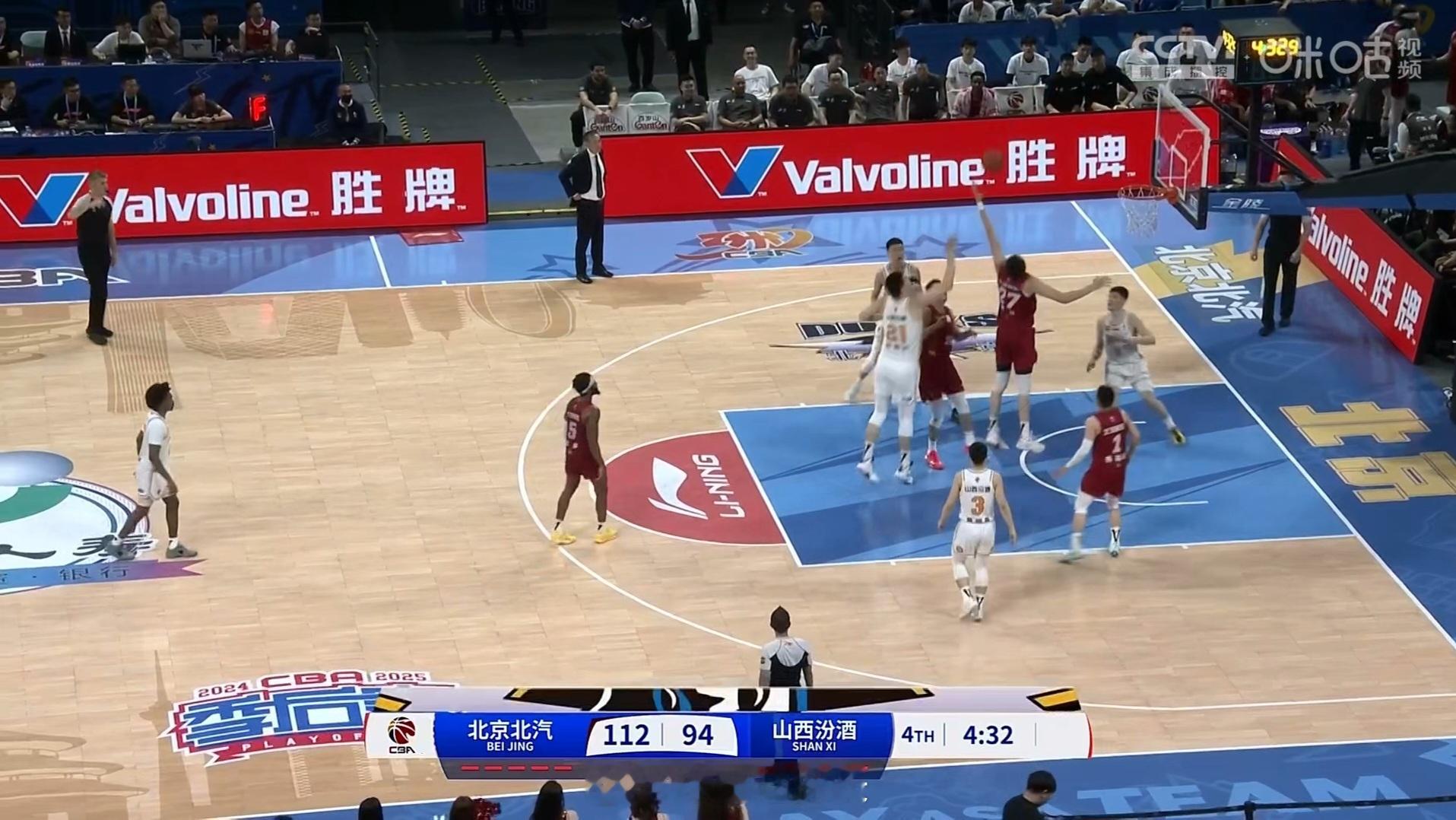 琦恐怖的篮板控制北京男篮vs山西男篮cba季后赛 ​​​