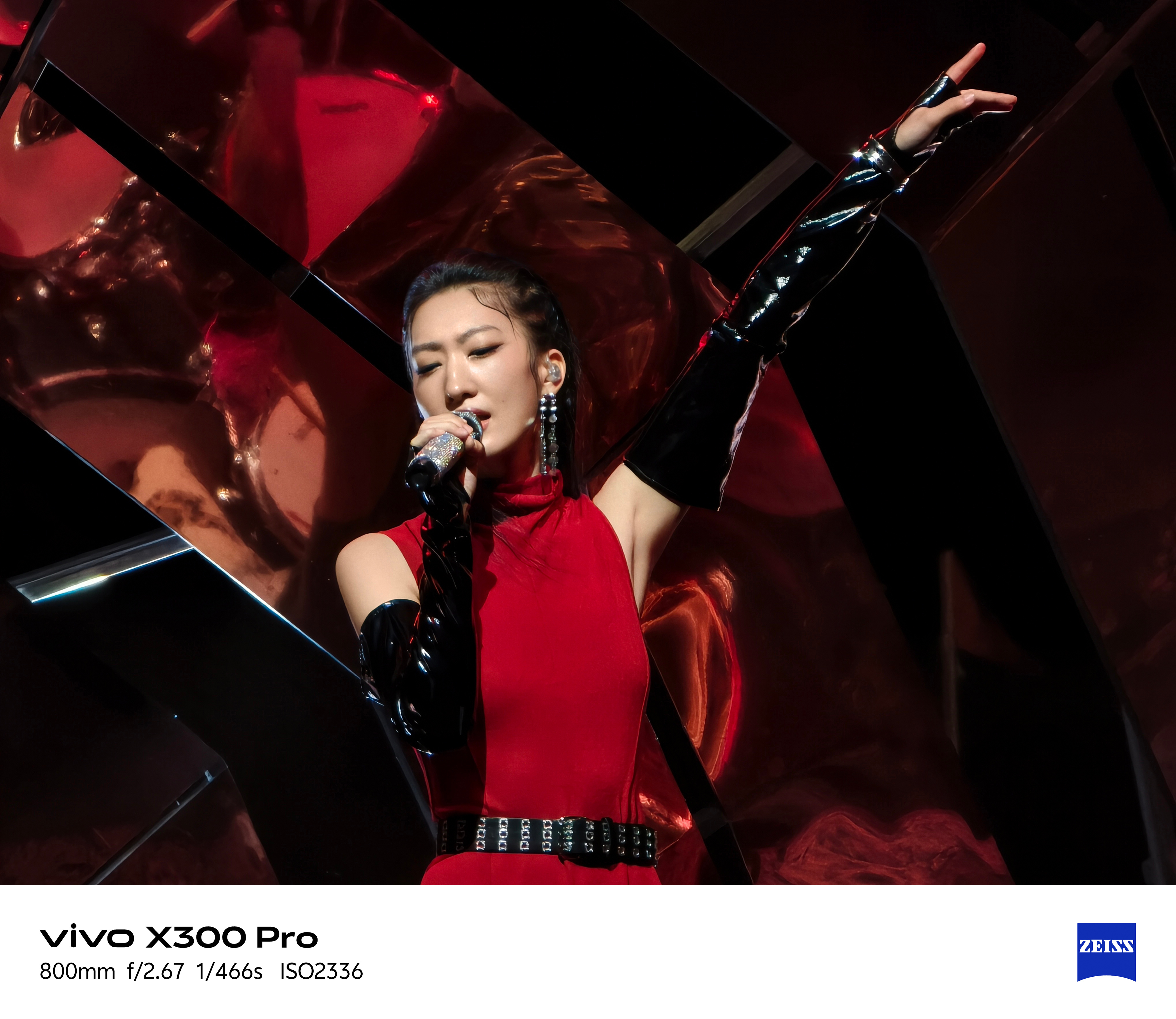 国产三强华小v  vivo X300系列10月13日晚上7点，vivo将正式发布