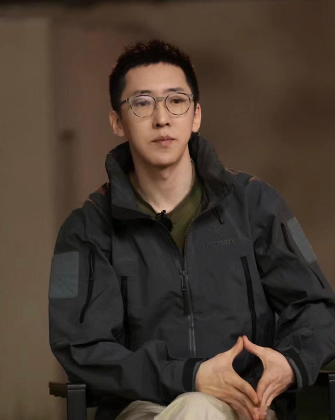 留几手增重10公斤 这是把嘉宾都迁入公司自己当老板了，开始硬气起来了吗[并不简单