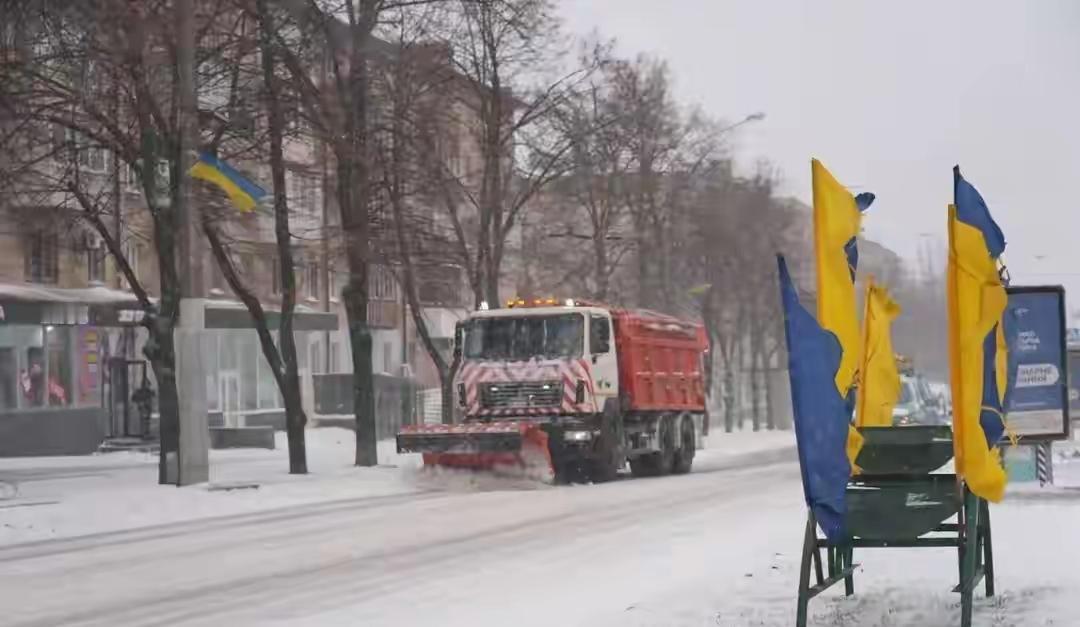 伊朗总统：正全力根除腐败改善民生，人民将坚定支持国家；特朗普再次威胁干涉，称准备