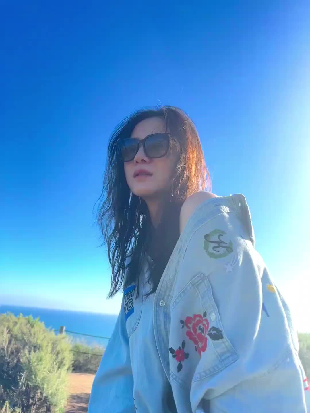 好像那是一个秋天夕阳西下，美得让人治愈！