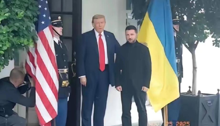 仗打完了，分赃开始了。乌克兰这仗打完了，分赃开始了。地归俄罗斯，钱归美国，命归乌