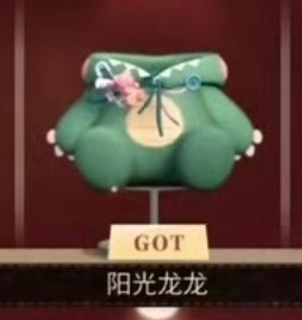 恋与深空是不是看到雨季给奶龙送的🥒面膜奶龙系列的热门外显了 能不能给雨季一点版