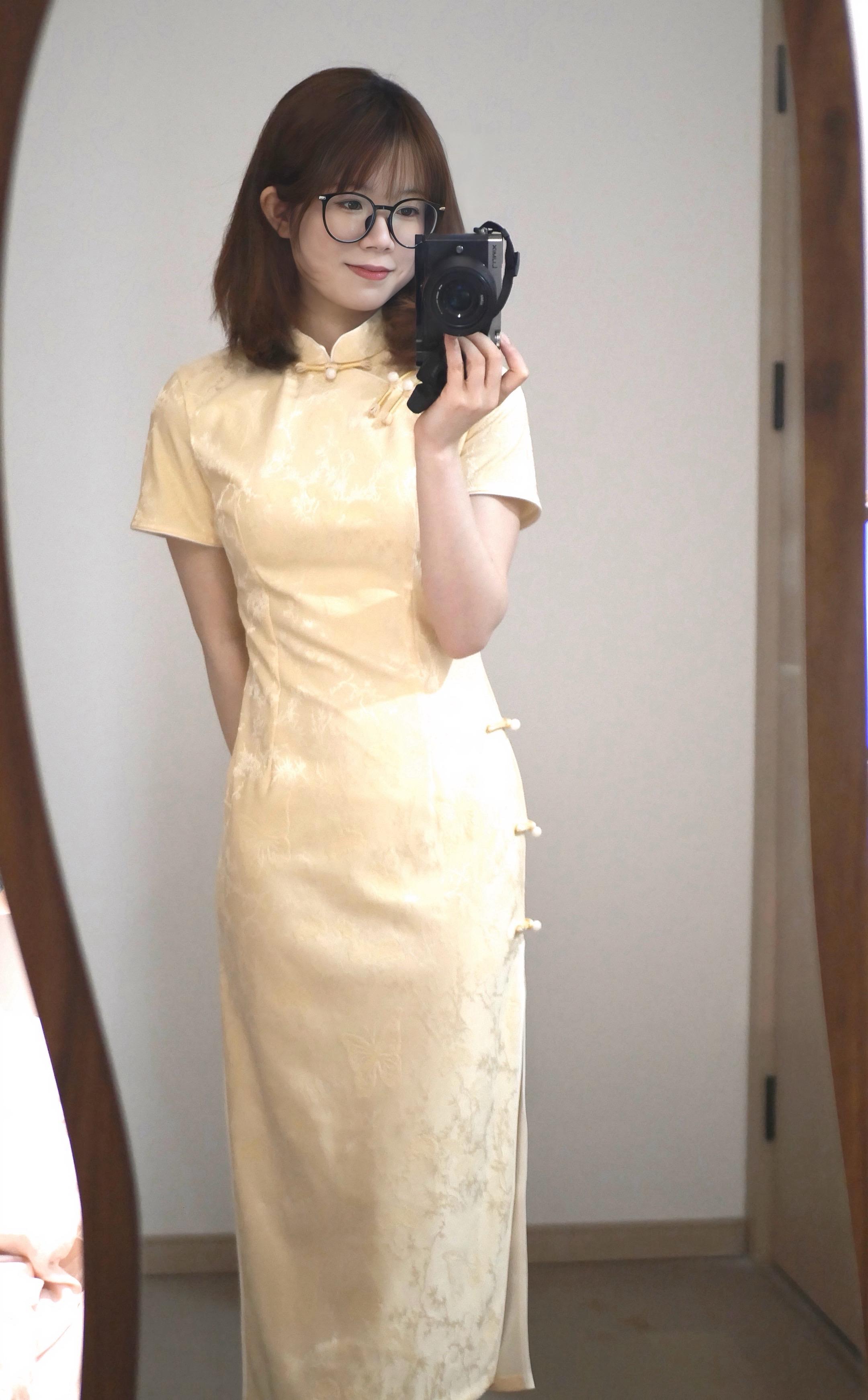 闺闺我们一起粗去玩Ი︵𐑼。当我把旗袍看成一件漂亮的连衣裙…就可以省去...