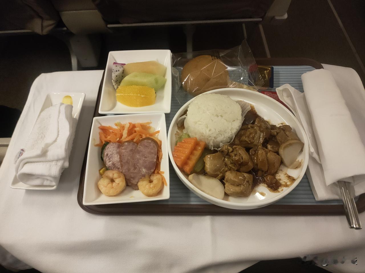 人活一辈子，金钱和健康哪个重要？我觉得健康更胜一筹。健康是生命的基石，没了它，一