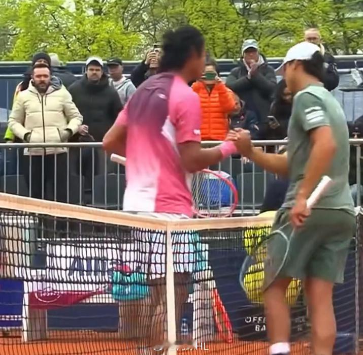 张之臻6-7(5) 6-3 1-6不敌达尔德里慕尼黑一轮游即时排名上No.238