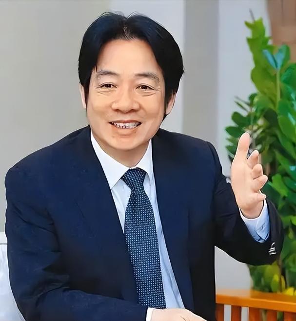 就在刚刚，

“台独”分子赖清德发表声明，

5月30日，赖清德出席台湾地区“青