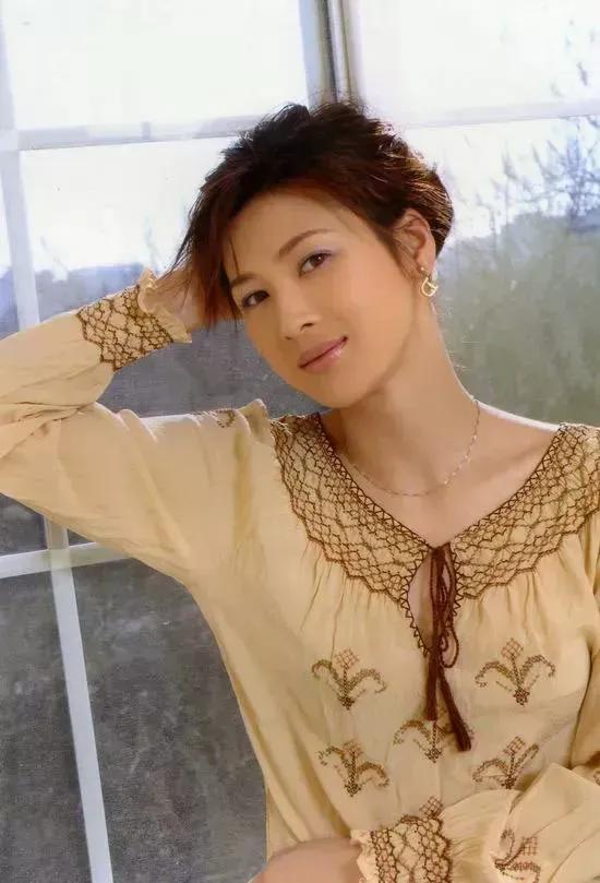 童蕾素颜照，真的好美！#娱乐# #明星#