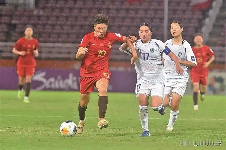 中国女足小花太争气！2-1赢下生死战，八年了，终于重返世界杯！

  熬夜看球的