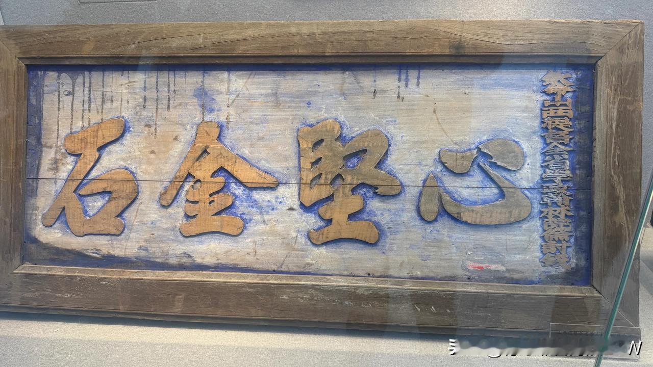 上联：酒里忧愁少，请高手对下联我的下联是“茶里韵味长”，大家评论下是否行？