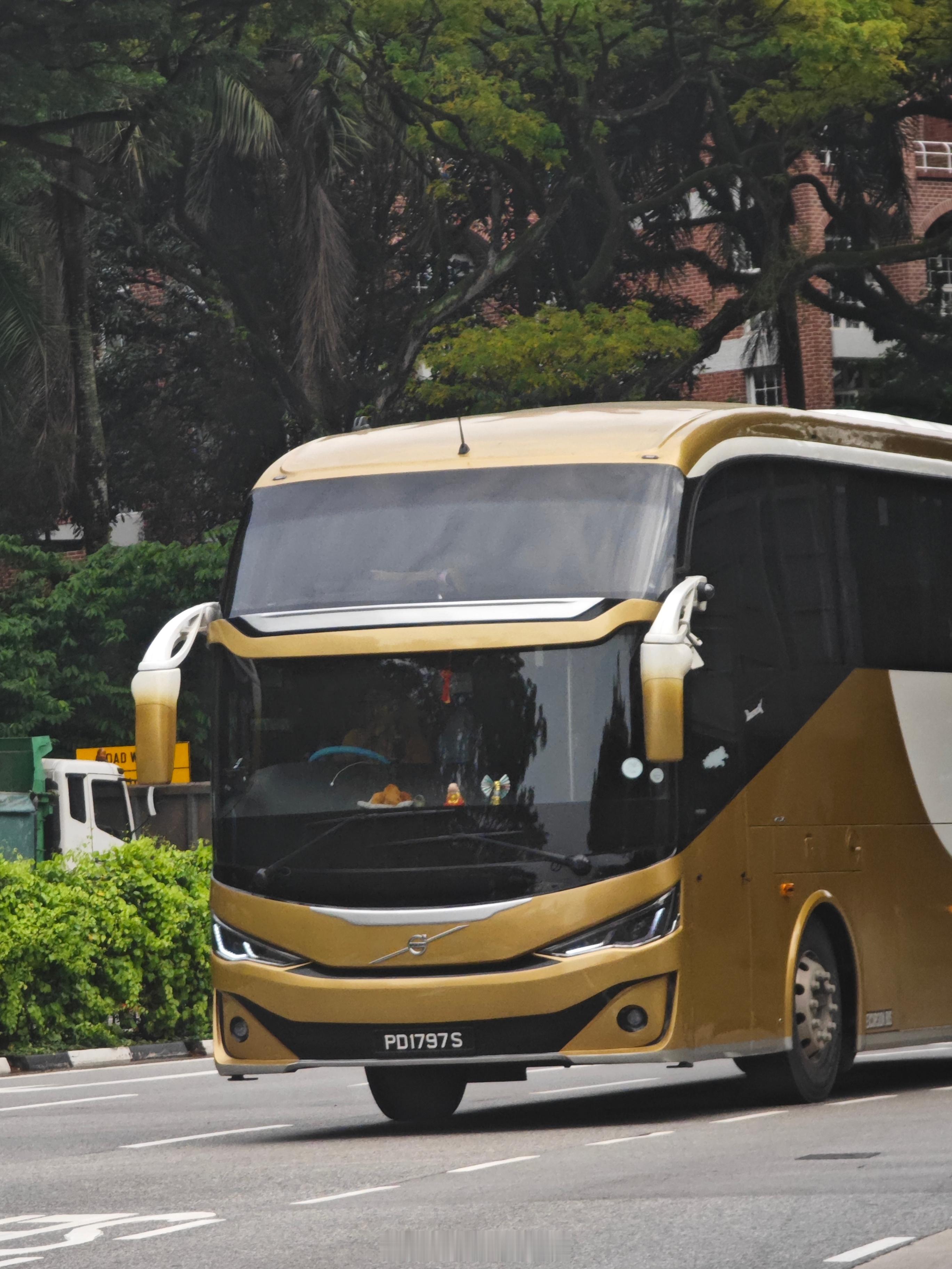沃尔沃B8R (2024 新加坡) 