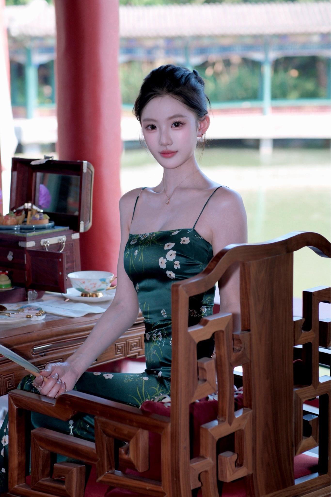 一个人一旦学会了经常观察自己，观察自己的感觉和感受，观察自己的言行， ...
